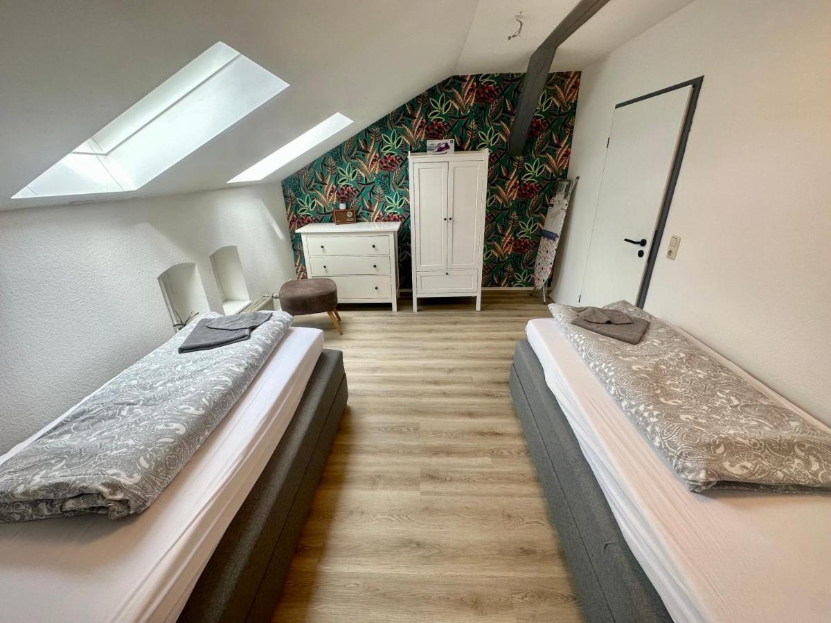 Apartment Zum Bunten Schmetterling Inkl. Parkplatz Erfurt Extérieur photo